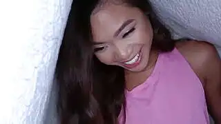 操我可爱的亚洲继妹 - Vina Sky & Johnny Love